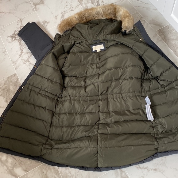 Michael Kors Down filled Parka. Dark grey size M. NWT - Picture 5 of 14